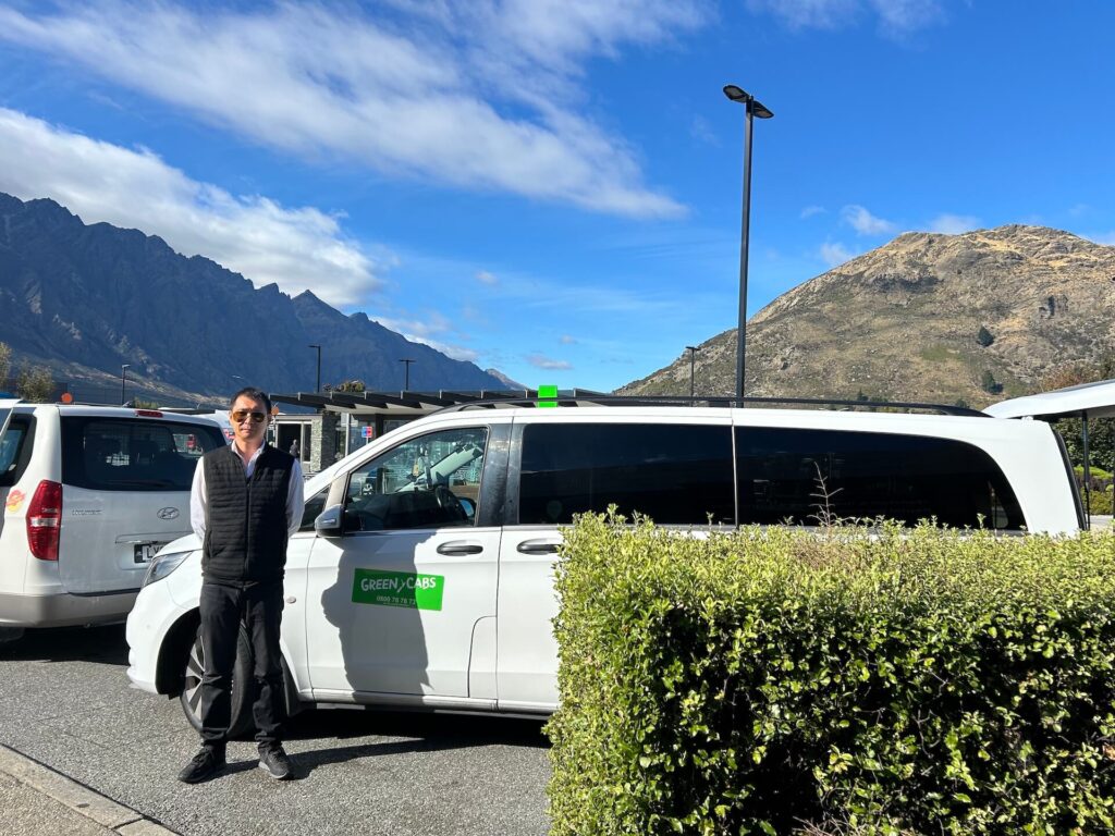 Green Cabs van at Queenstown Airport